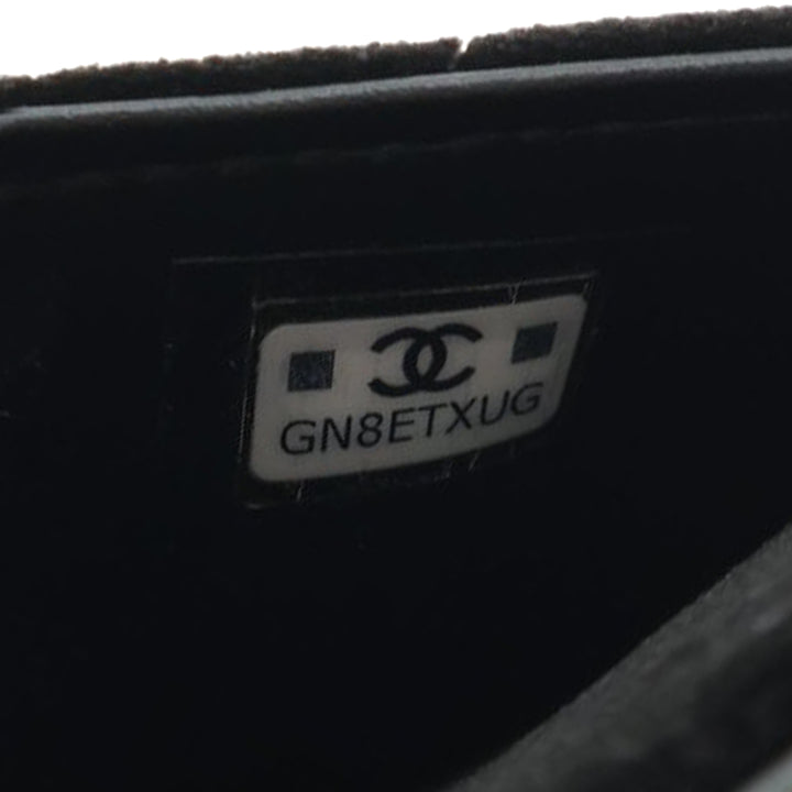 Chanel CC Matelassé Velours East West Pochette avec chaîne