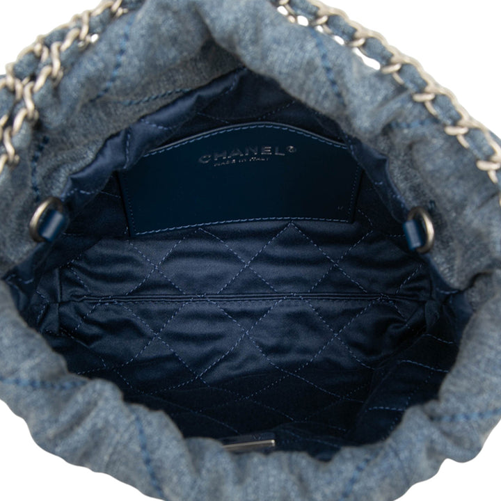 Chanel Mini Jean clouté 22 Sac à main