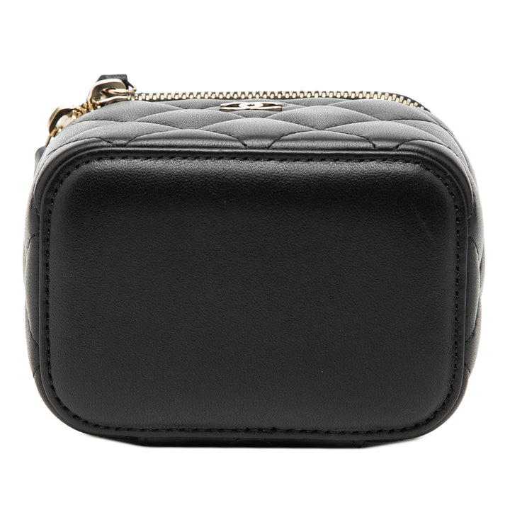 Chanel Mini Matelassé Cuir d’agneau Vanity avec chaîne