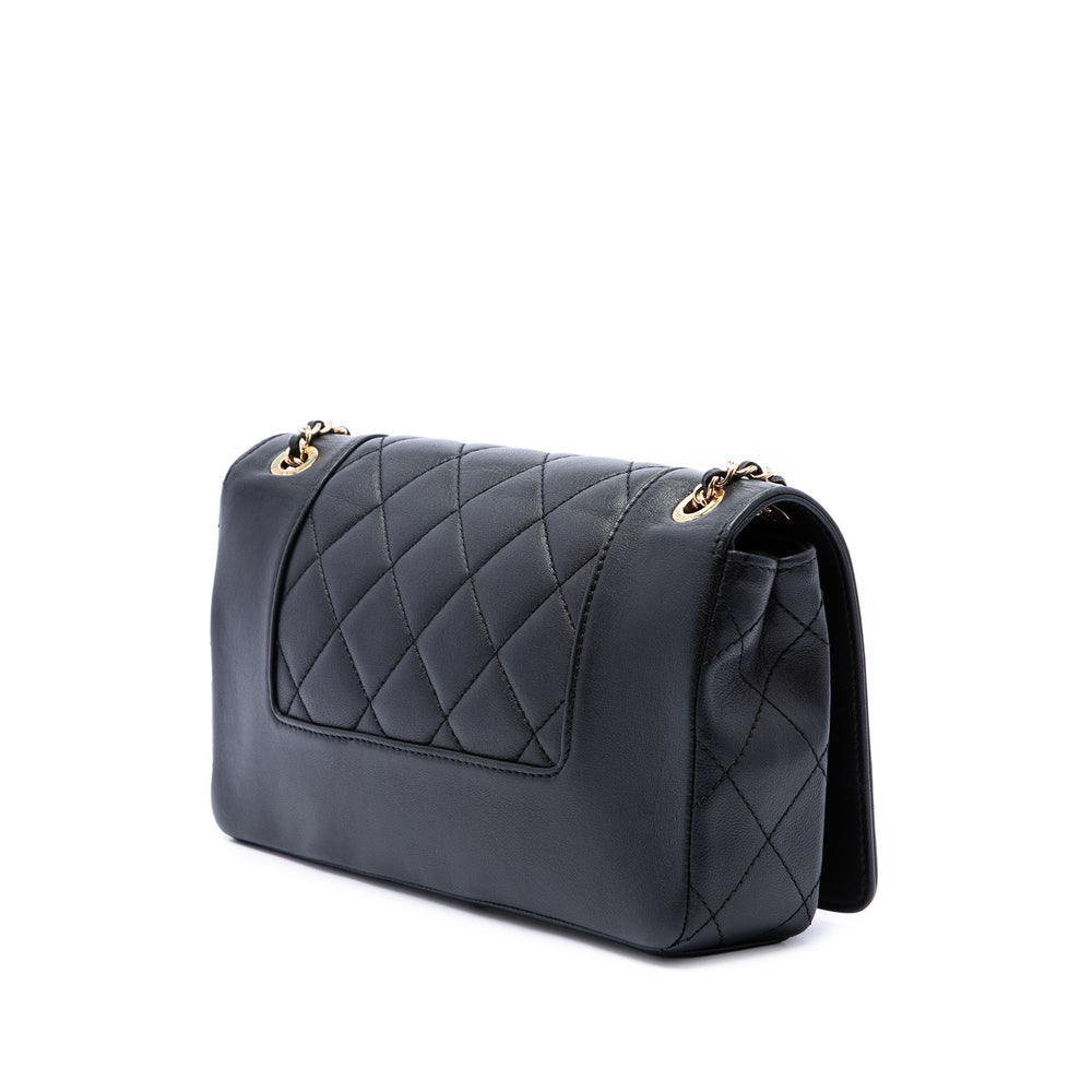 Chanel Mademoiselle à rabat Petit Cuir d'agneau Noir – vue 2 – GABY PARIS