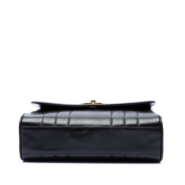 Chanel Vertical Quilt à rabat Cuir d'agneau