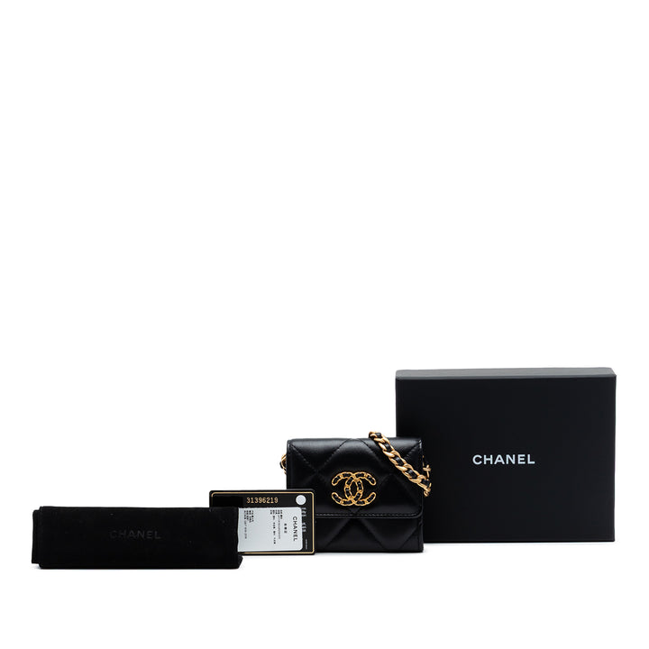 Chanel Matelassé 19 à rabat Porte-monnaie avec chaîne Cuir d'agneau