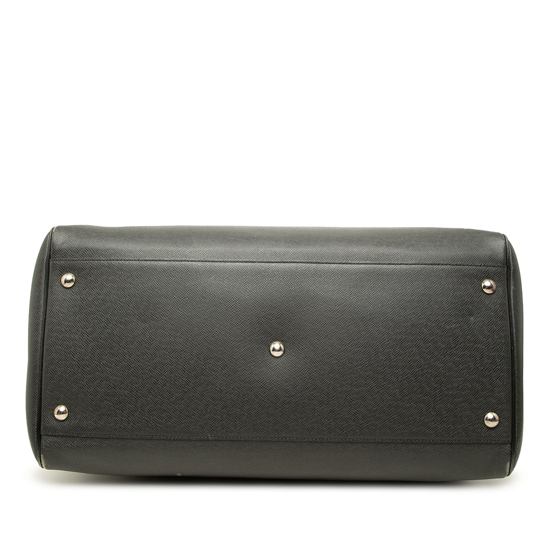 Louis Vuitton Sac de voyage Taiga Neo Kendall Gris – vue 3 – GABY PARIS