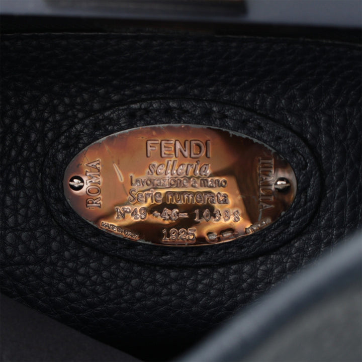 Fendi Selleria Peekaboo Iconic Sac Moyen Cuir