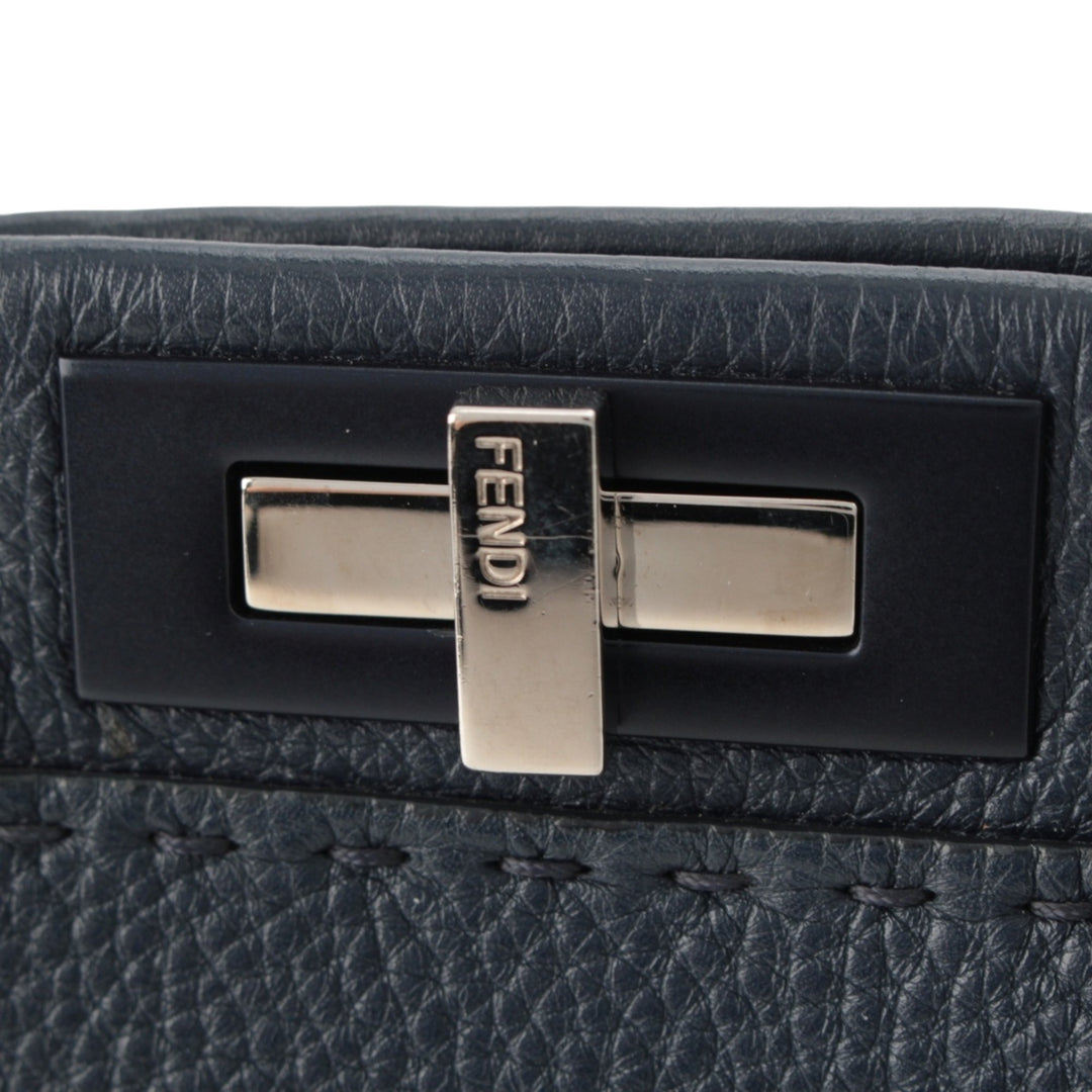 Fendi Selleria Peekaboo Iconic Sac Moyen Cuir
