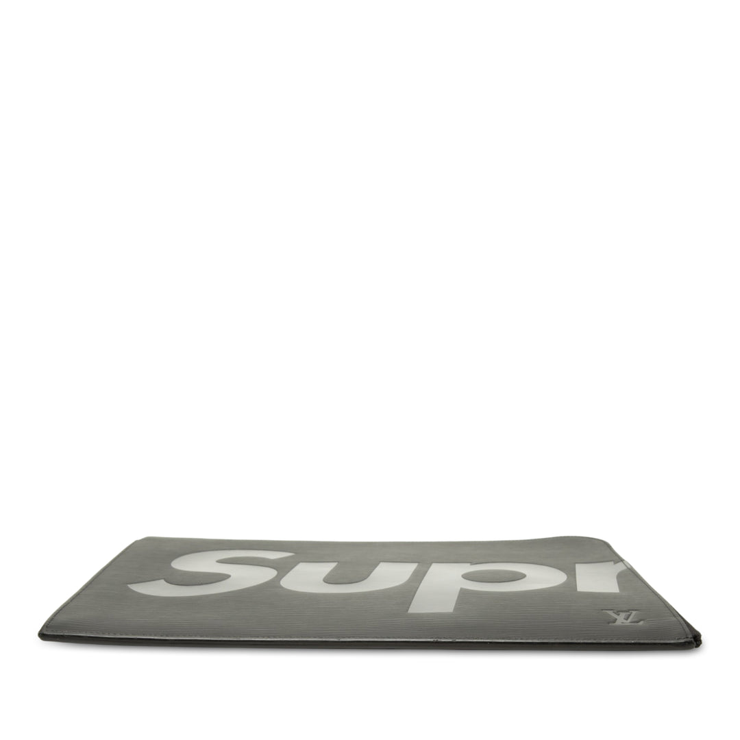 Louis Vuitton Supreme Pochette Jour GM Épi Noir – vue 3 – GABY PARIS
