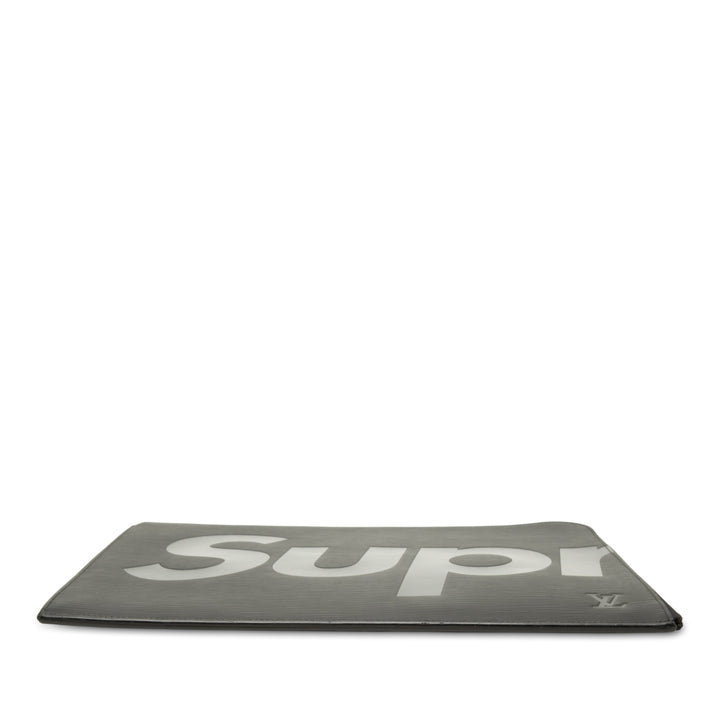 Louis Vuitton Supreme Pochette Jour GM Épi Noir – vue 3 – GABY PARIS