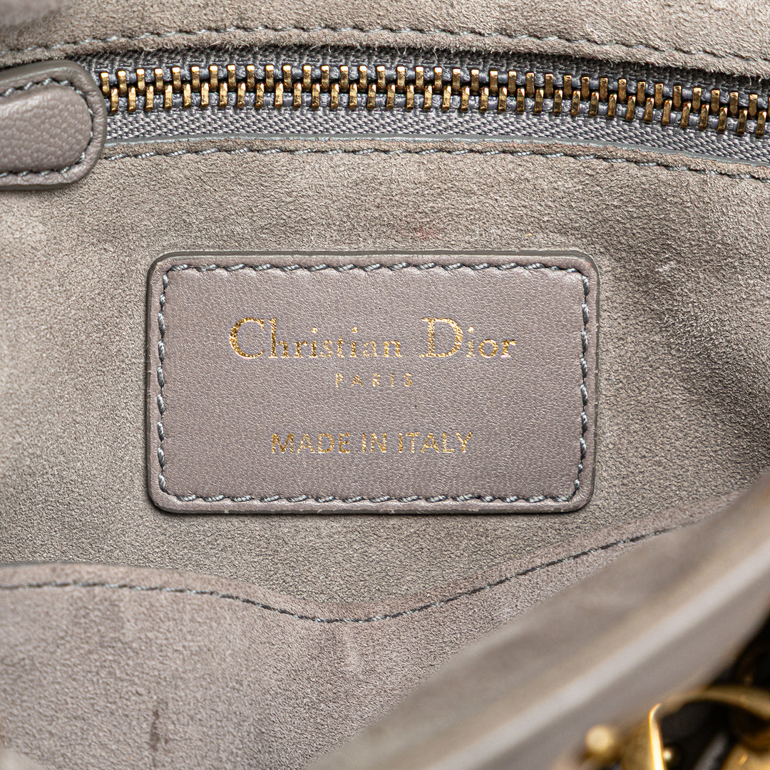 Dior Small Cuir d’agneau Cannage Studded Supple Lady Dior Gris – GABY PARIS Authentique