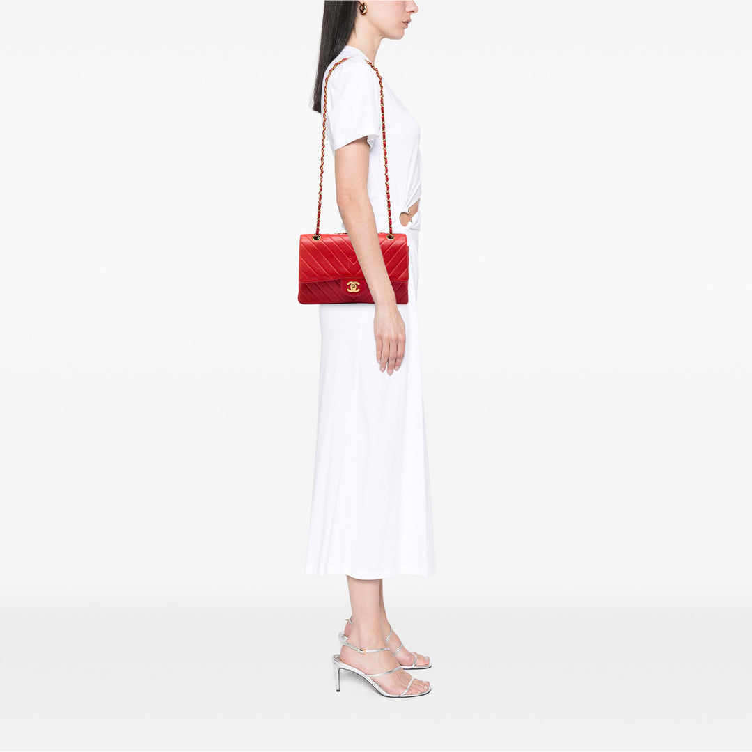 Chanel Medium Classic Chevron Cuir d’agneau Double rabat