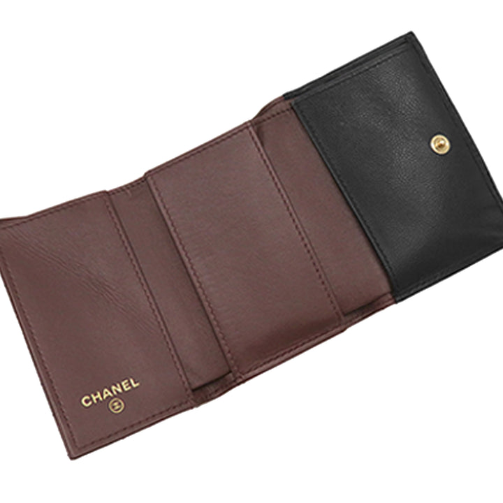 Chanel CC Matelassé Caviar à rabat Card Holder Portefeuille