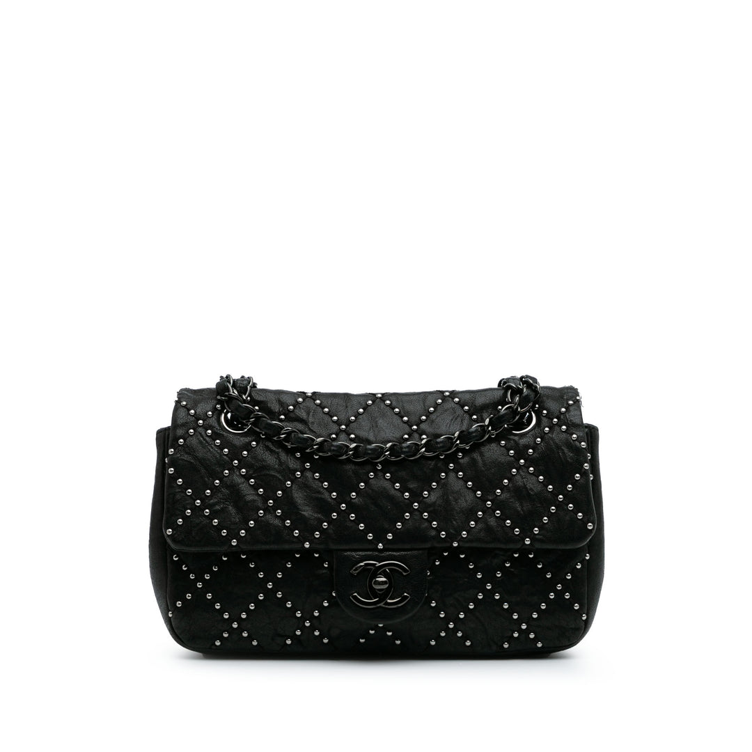 Washed Lambskin Studded Metal Beauty Flap Black - Gaby Paris