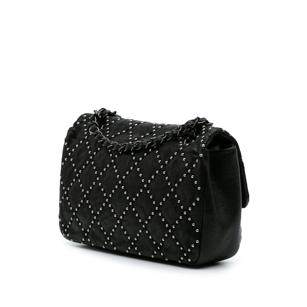 Washed Lambskin Studded Metal Beauty Flap Black - Gaby Paris
