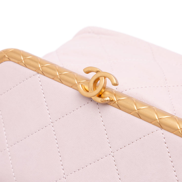 Chanel Quilted Cuir d’agneau My Crush Vanity Bag Rose – GABY PARIS Authentique