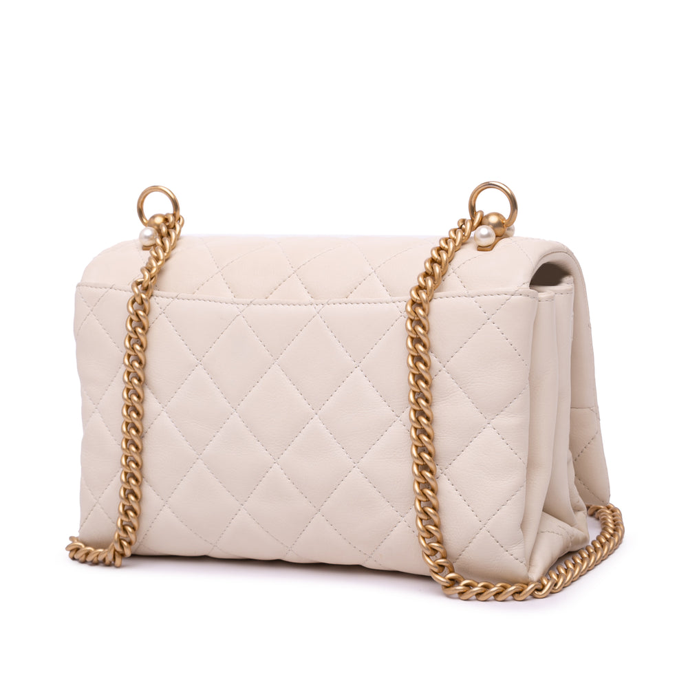 Quilted Calfskin Pearl CC Accordion Flap White - Gaby Paris