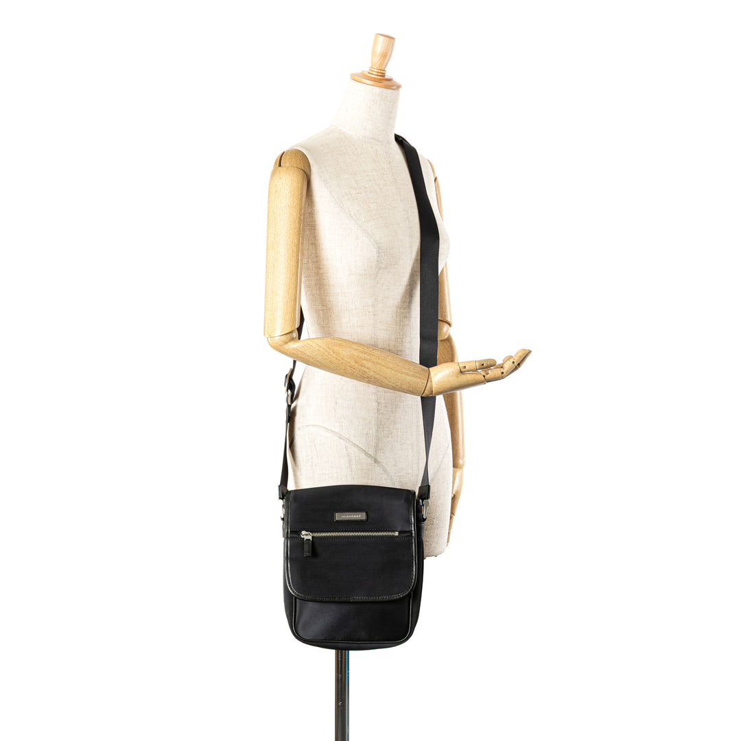 Nylon Crossbody Black - Gaby Paris