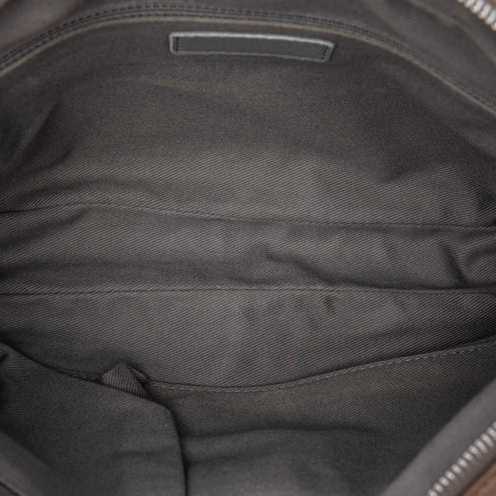 Chanel Matelassé Irisé Relax CC Sac Cuir de veau Marron – vue 4 – GABY PARIS