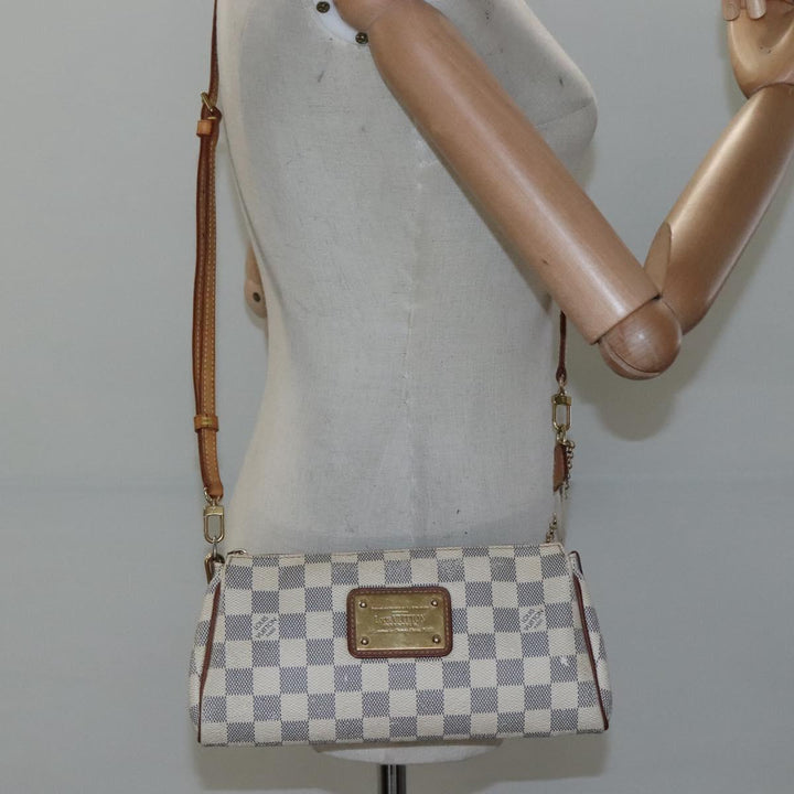 Louis Vuitton pochette Eva