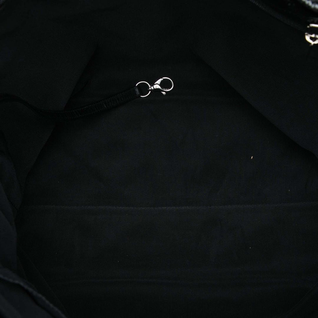 Chanel Matelassé Chic et Glitter Cabas Grand Noir – vue 4 – GABY PARIS