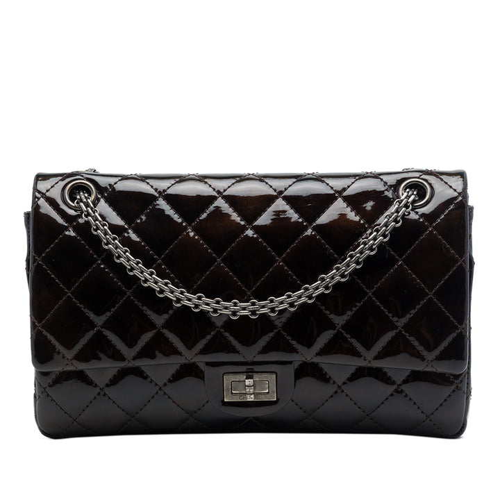 Chanel Matelassé Reissue 2.55 Double rabat 226 Marron – vue principale – GABY PARIS