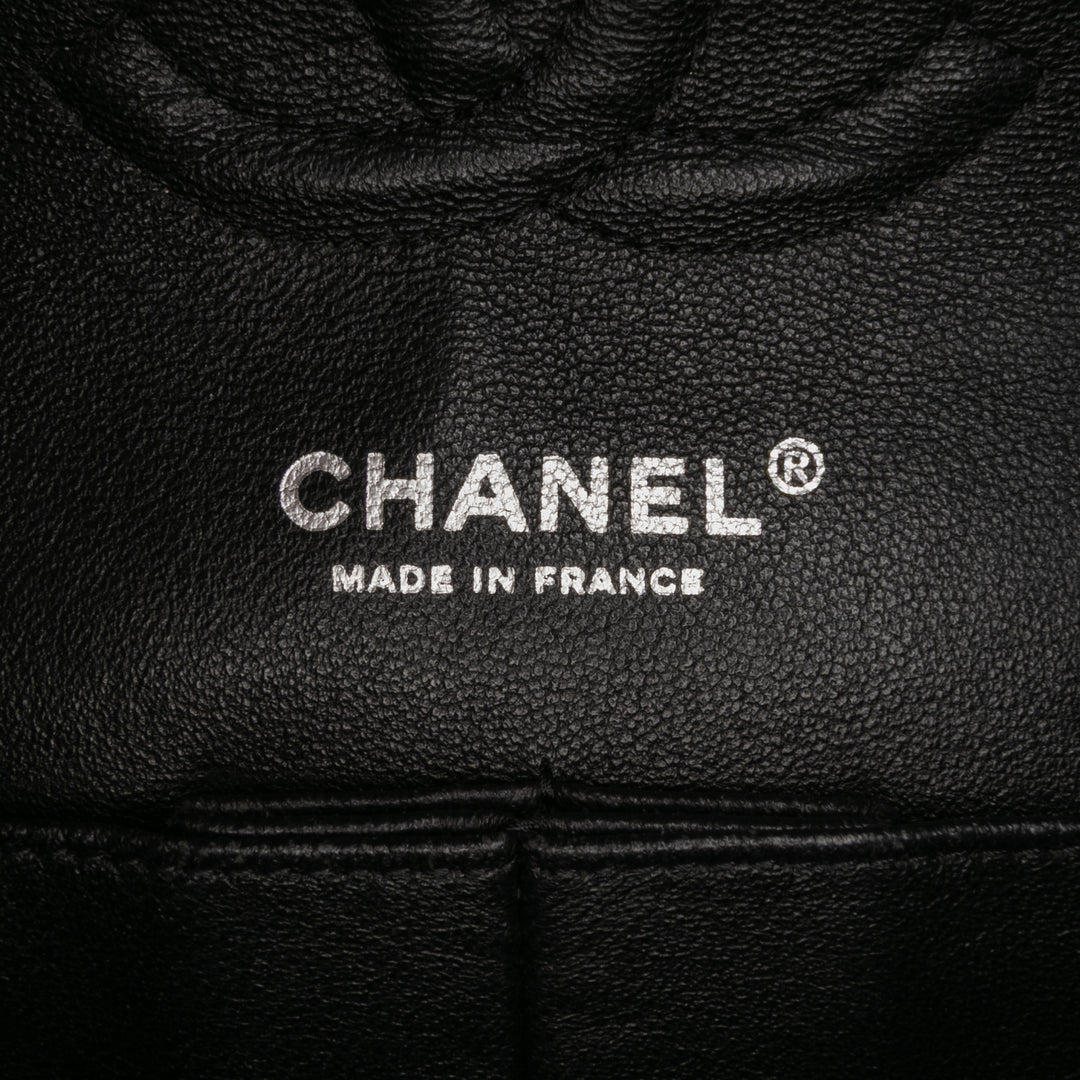 Chanel Medium Classic Cuir verni Double rabat Noir – GABY PARIS Authentique