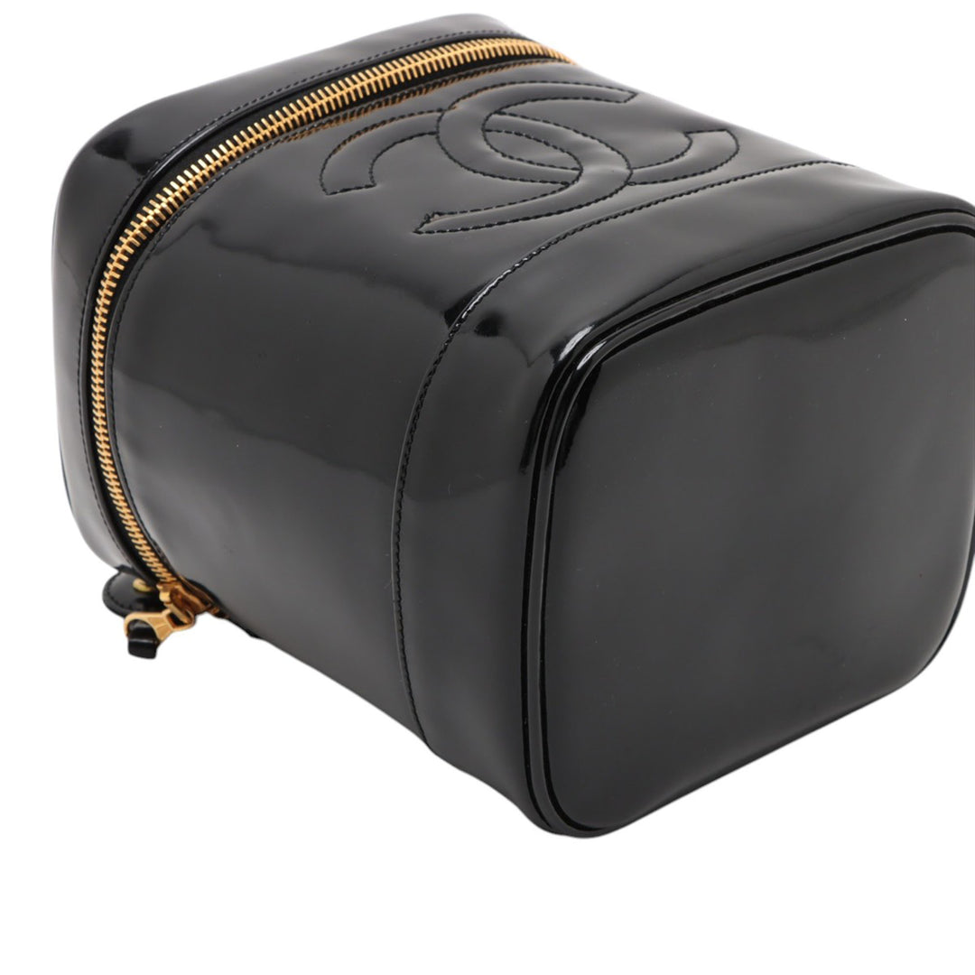 Chanel CC Cuir verni Vanity