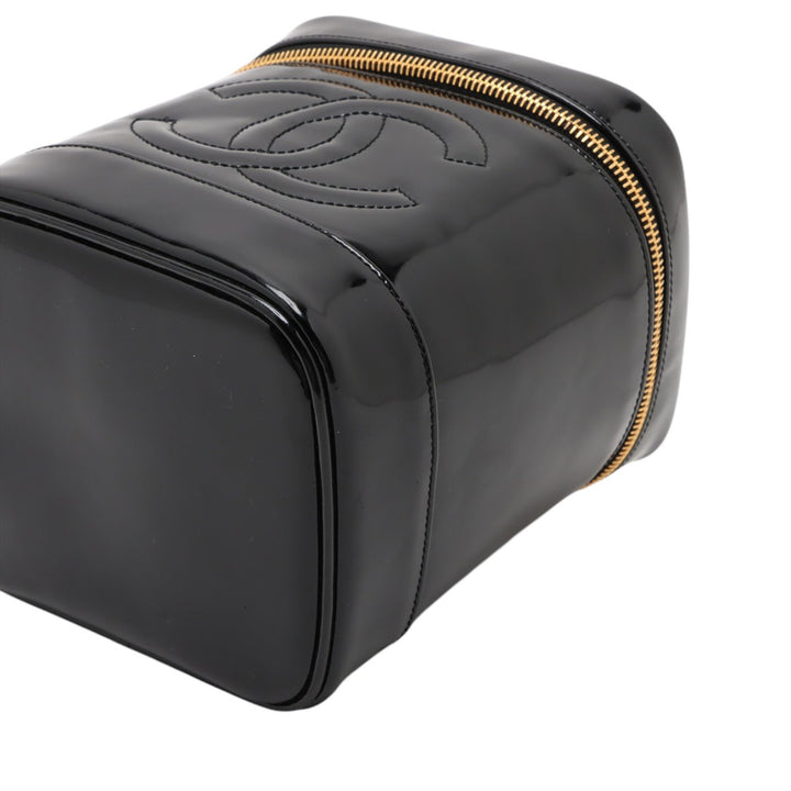 Chanel CC Cuir verni Vanity