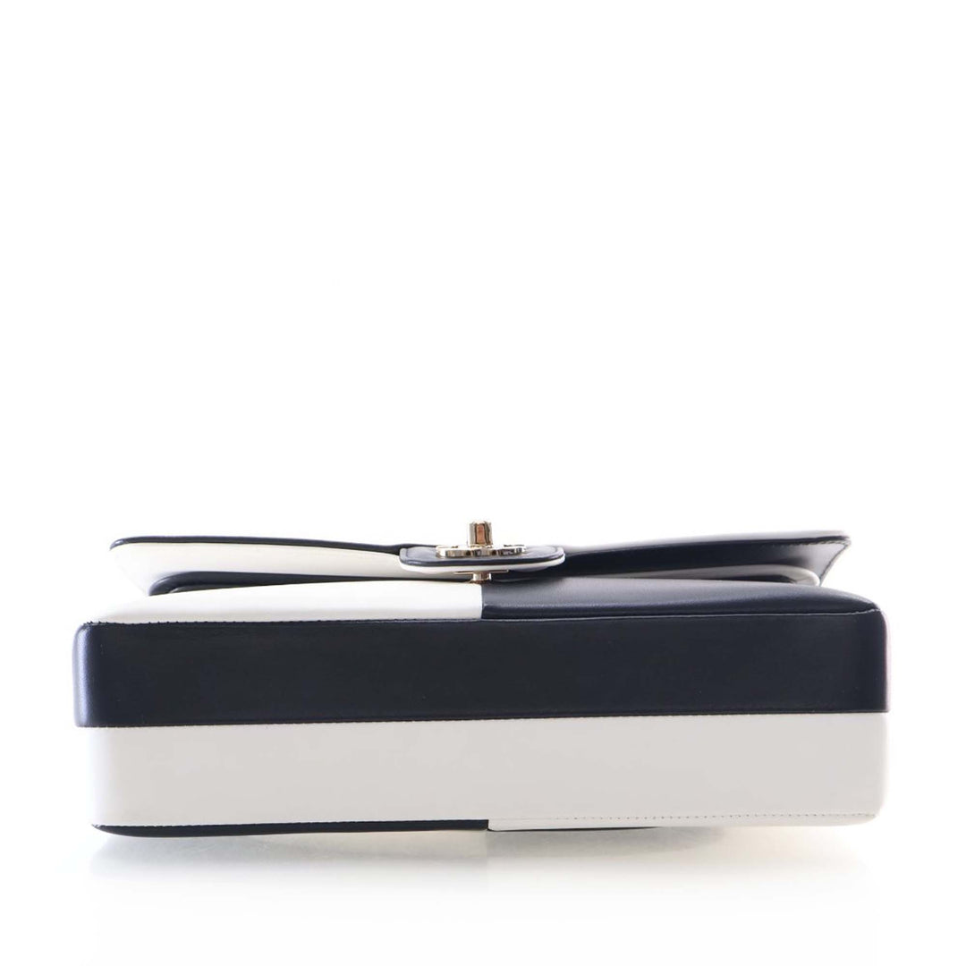 Chanel Classic Bicolore Geometric Colorblock Double rabat Moyen Cuir d'agneau
