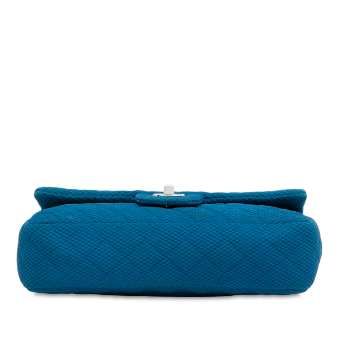 Chanel Medium Matelassé perforé Jersey Simple rabat