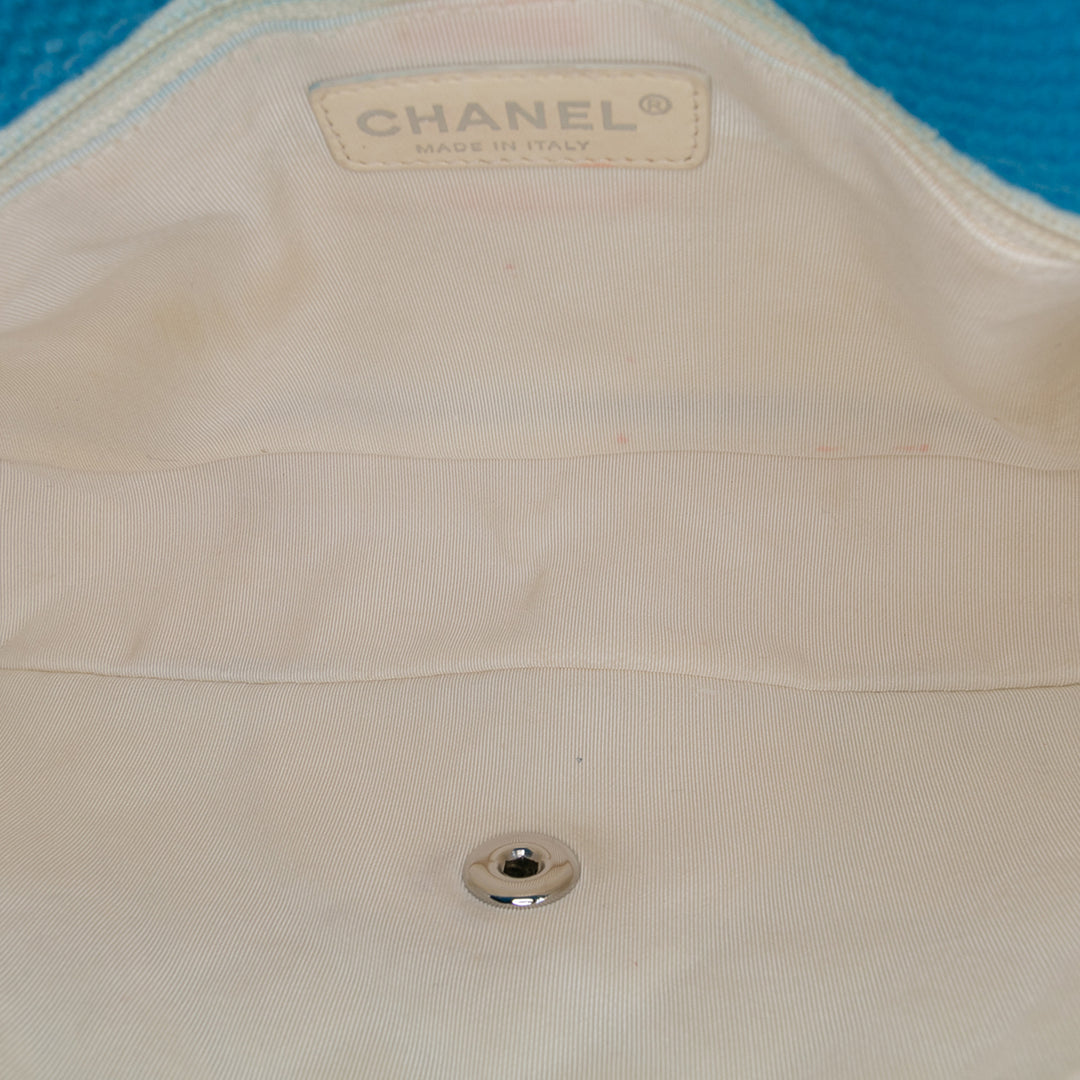 Chanel Medium Matelassé perforé Jersey Simple rabat