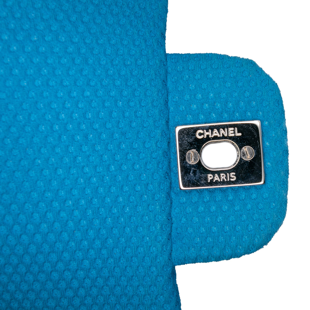 Chanel Medium Matelassé perforé Jersey Simple rabat