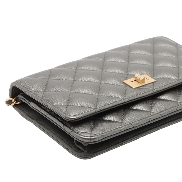 Chanel Matelassé Cuir de veau Reissue 2.55 Wallet on Chain