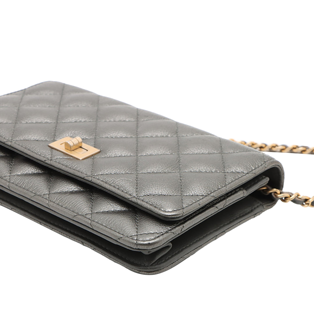 Chanel Matelassé Cuir de veau Reissue 2.55 Wallet on Chain