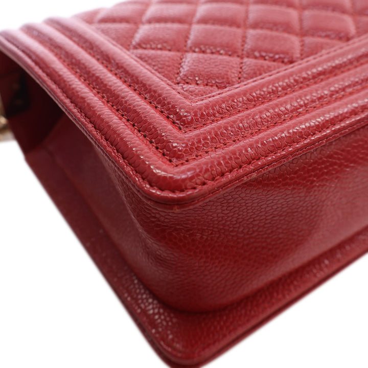 Chanel Matelassé Boy à rabat Moyen Cuir caviar