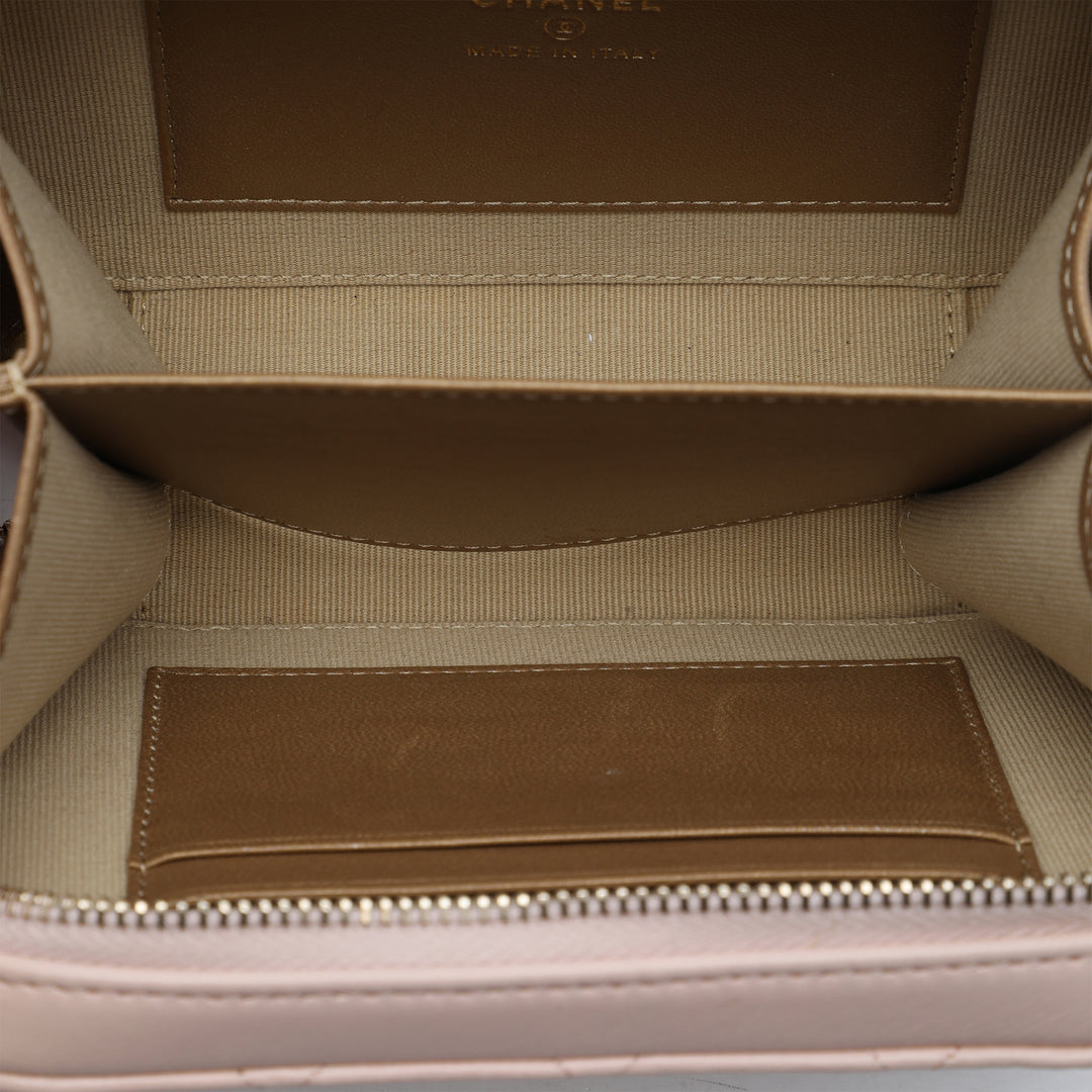 CC Matelassé Perle Crush Sac caméra Cuir d'agneau Marron
