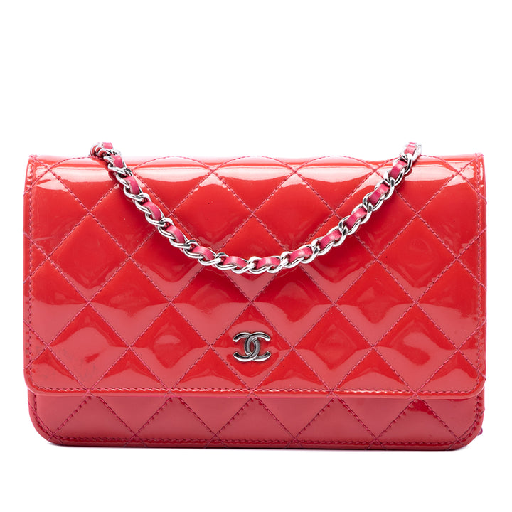 Chanel Bicolor Classic Cuir verni Wallet on Chain