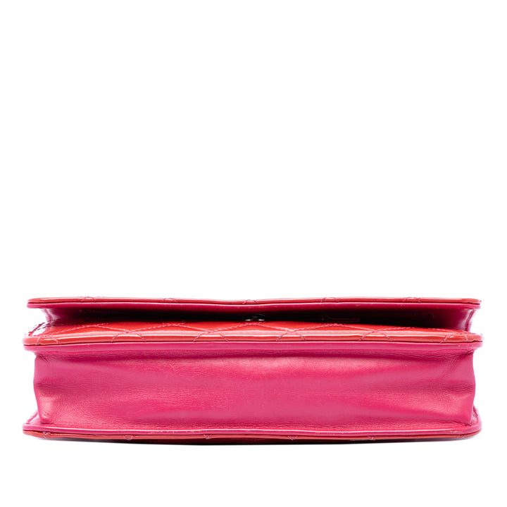Chanel Bicolor Classic Cuir verni Wallet on Chain