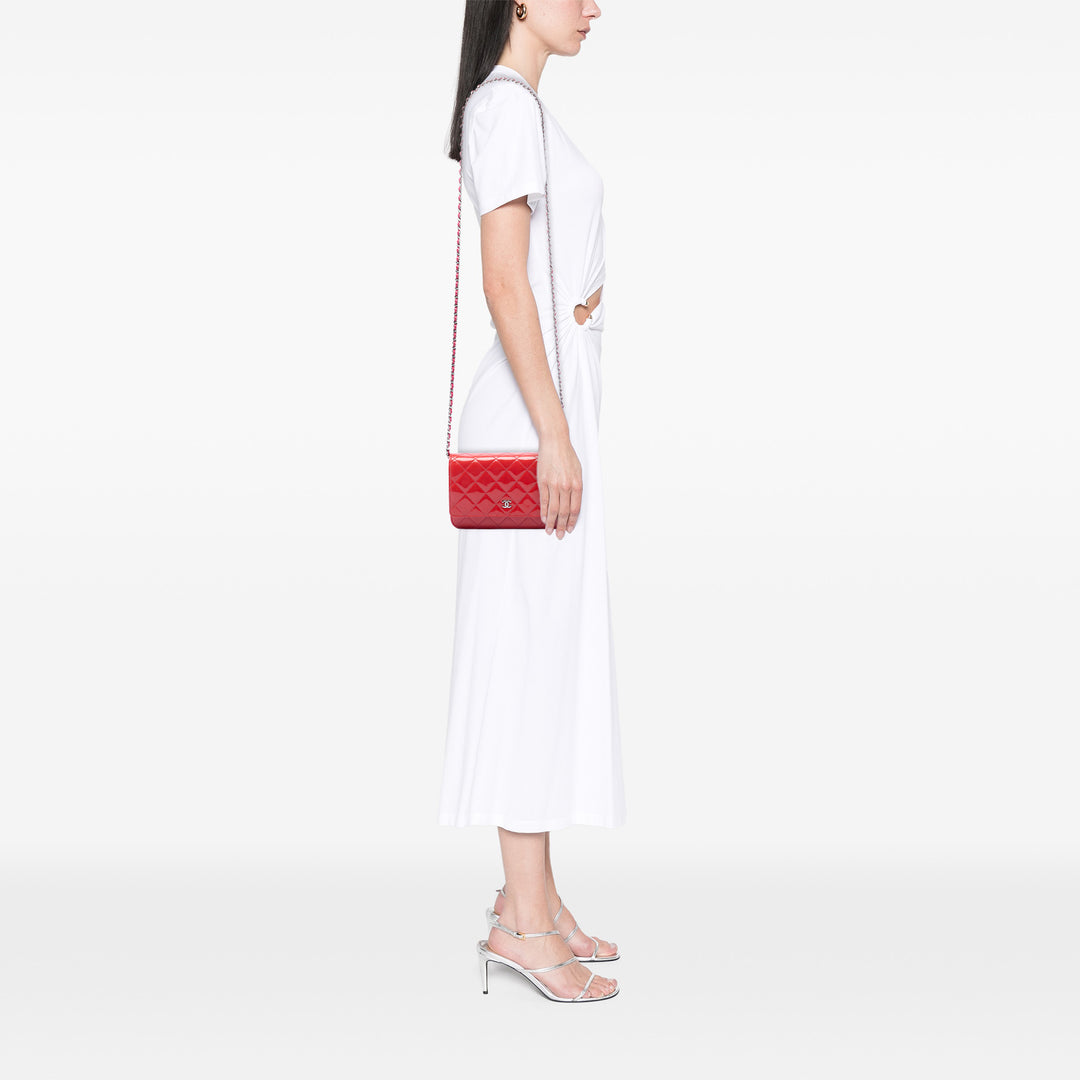 Chanel Bicolor Classic Cuir verni Wallet on Chain