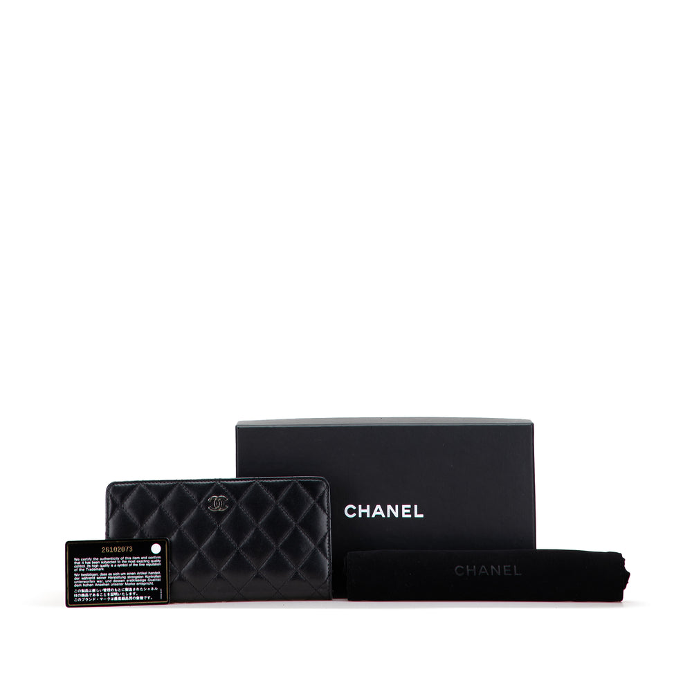CC Quilted Caviar Long Wallet Black - Gaby Paris