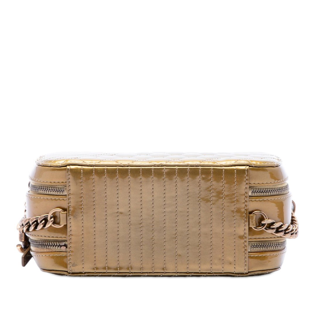 Chanel Small Matelassé Metallic Cuir verni Coco Boy Sac caméra