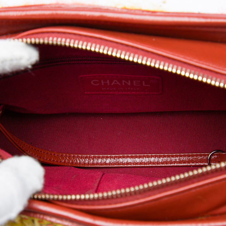 Chanel Gabrielle Sac Petit Tweed Rouge – vue 4 – GABY PARIS