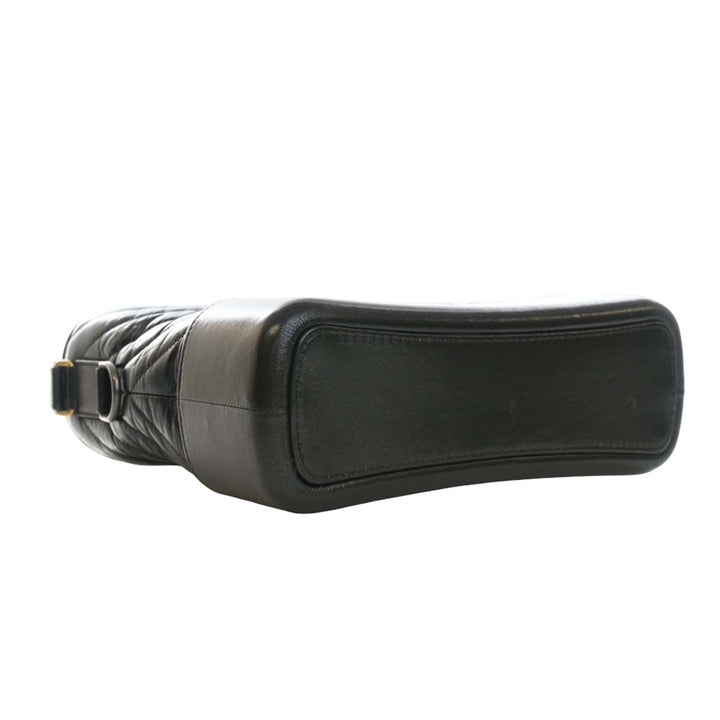 Chevron Irisé vieilli Gabrielle Sac Moyen Cuir de veau Noir