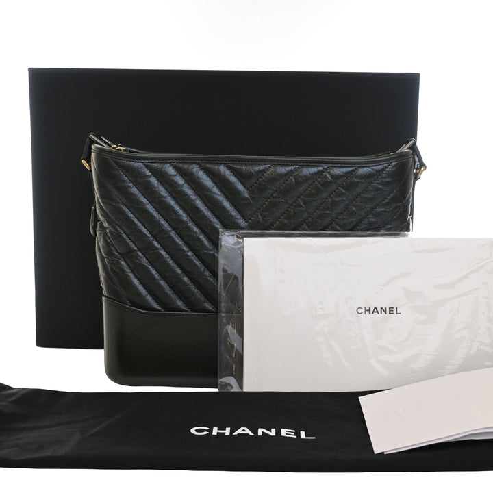 Chevron Irisé vieilli Gabrielle Sac Moyen Cuir de veau Noir