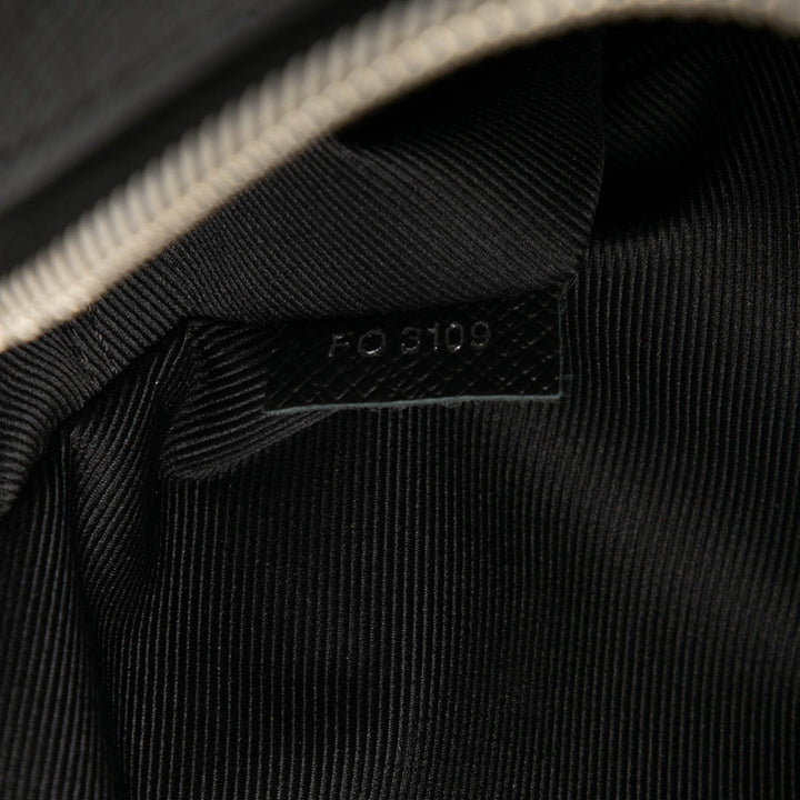 Louis Vuitton Monogram Taigarama Outdoor Bumbag Noir – GABY PARIS Authentique