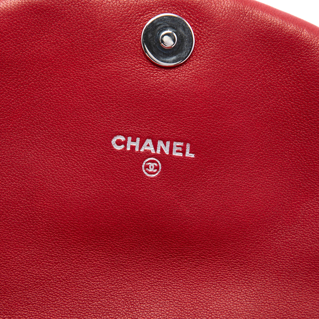 Chanel CC Matelassé Half Moon Wallet on Chain Cuir d'agneau Rouge