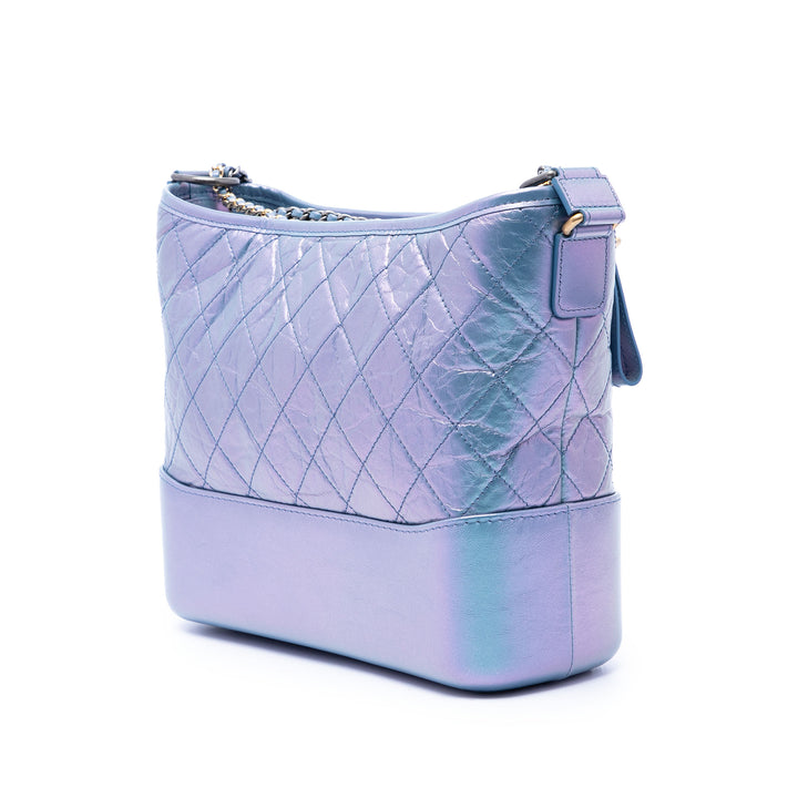 Chanel Medium Matelassé Iridescent Cuir d’agneau et Cuir de veau Gabrielle Hobo