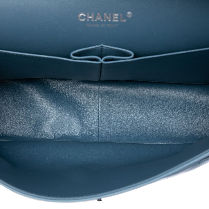 Chanel Sac porté épaule Classic Double rabat Jumbo Cuir d'agneau Bleu – vue 4 – GABY PARIS