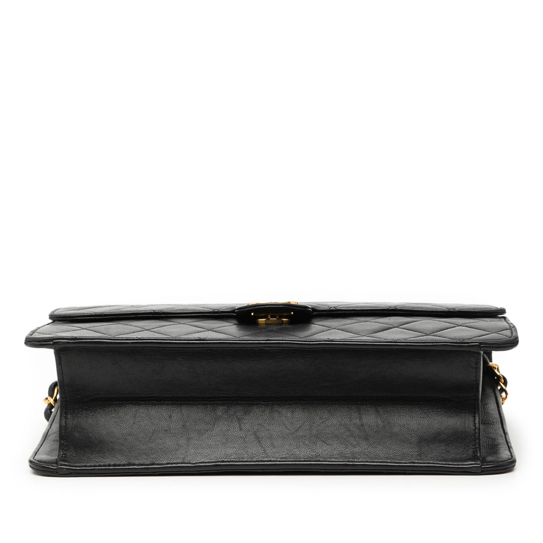 Chanel Medium CC Matelassé Cuir d’agneau Simple rabat