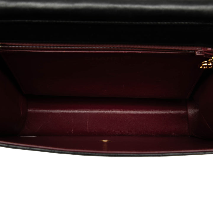 Chanel Medium CC Matelassé Cuir d’agneau Simple rabat