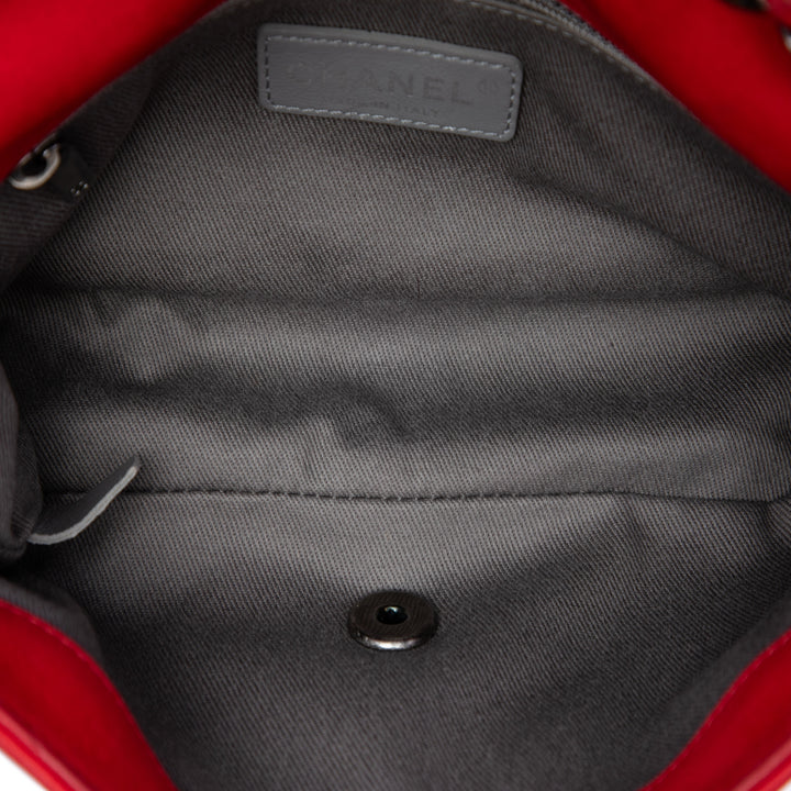 Chanel Iridescent Cuir de veau Diamond Stitch à rabat