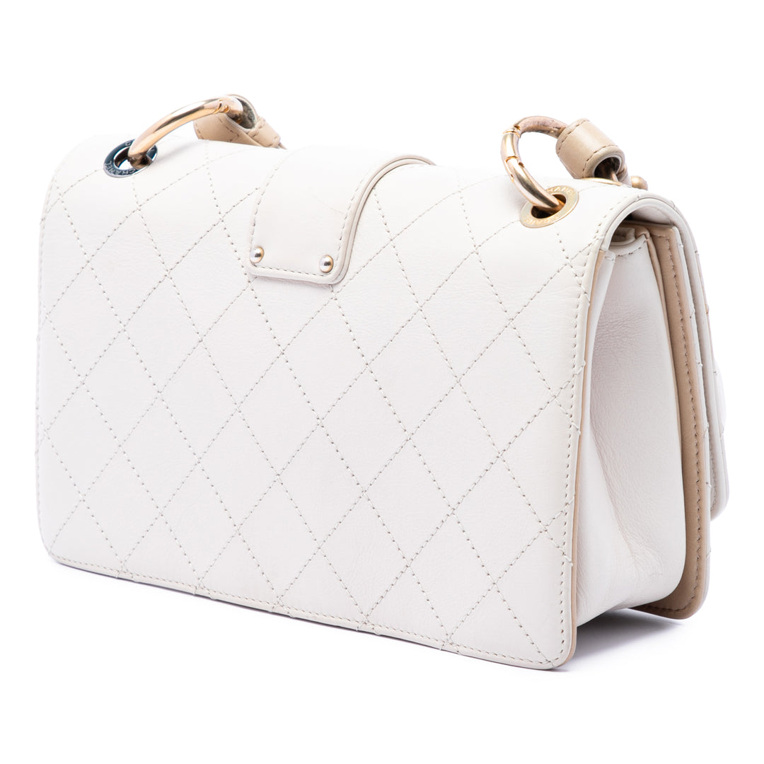 Chanel CC Surpiqué Chaîne à rabat Cuir de veau